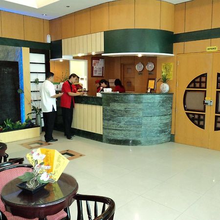 Hotel Sogo Cabanatuan Exterior foto
